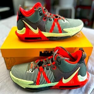 Nike , LeBron Witness 7 Basketball Shoes